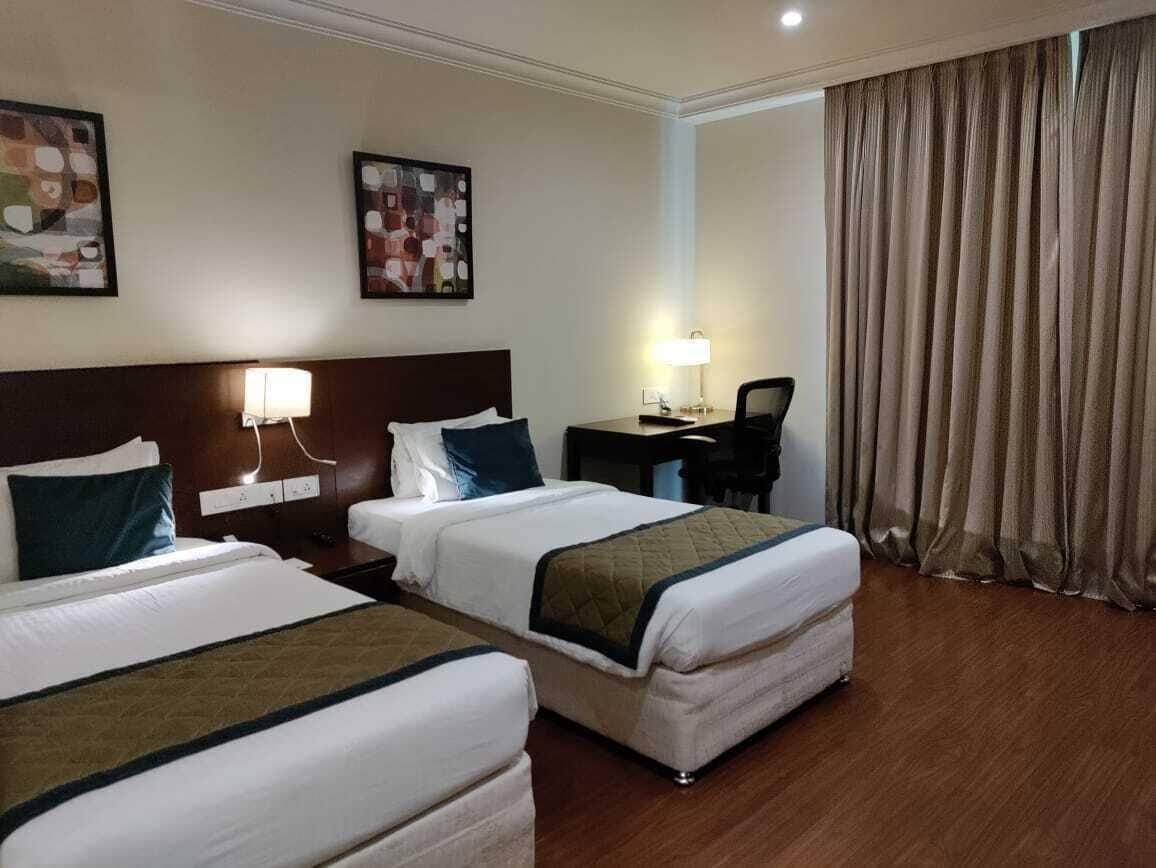 The Altruist Business Hotel Hitech Hyderabad Exterior foto