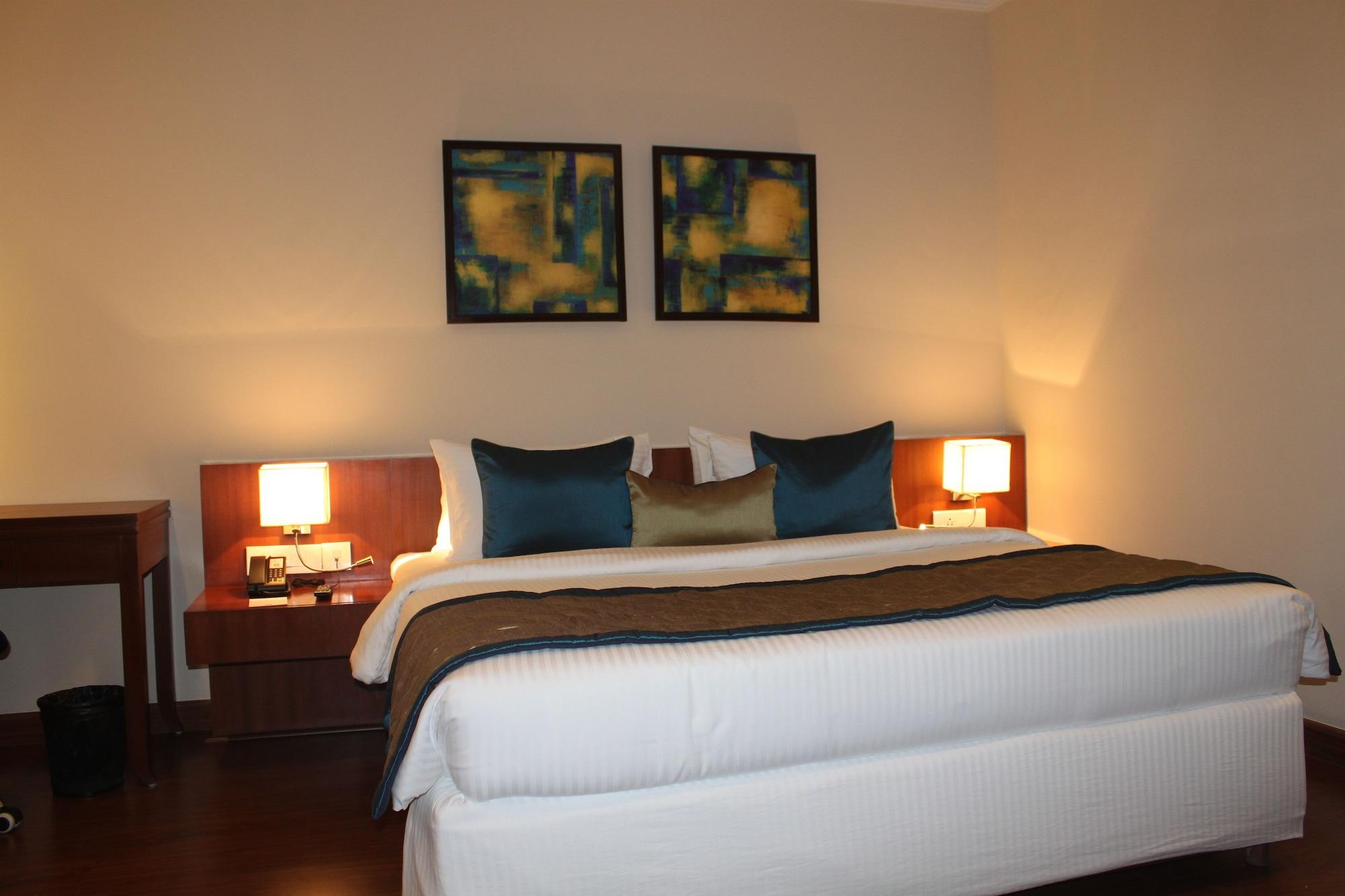 The Altruist Business Hotel Hitech Hyderabad Exterior foto