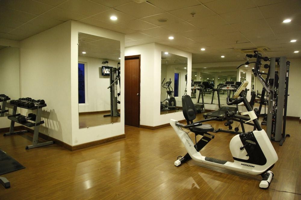 The Altruist Business Hotel Hitech Hyderabad Exterior foto