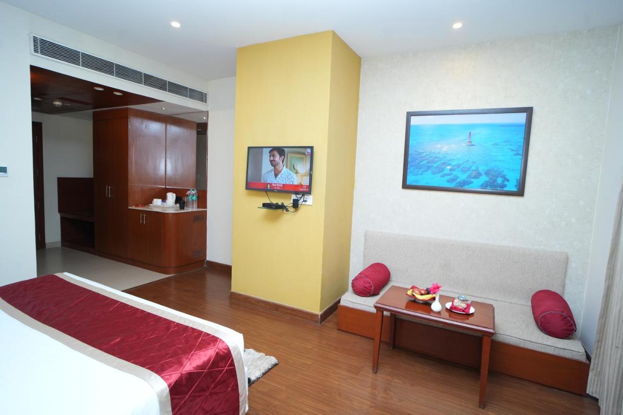 The Altruist Business Hotel Hitech Hyderabad Exterior foto