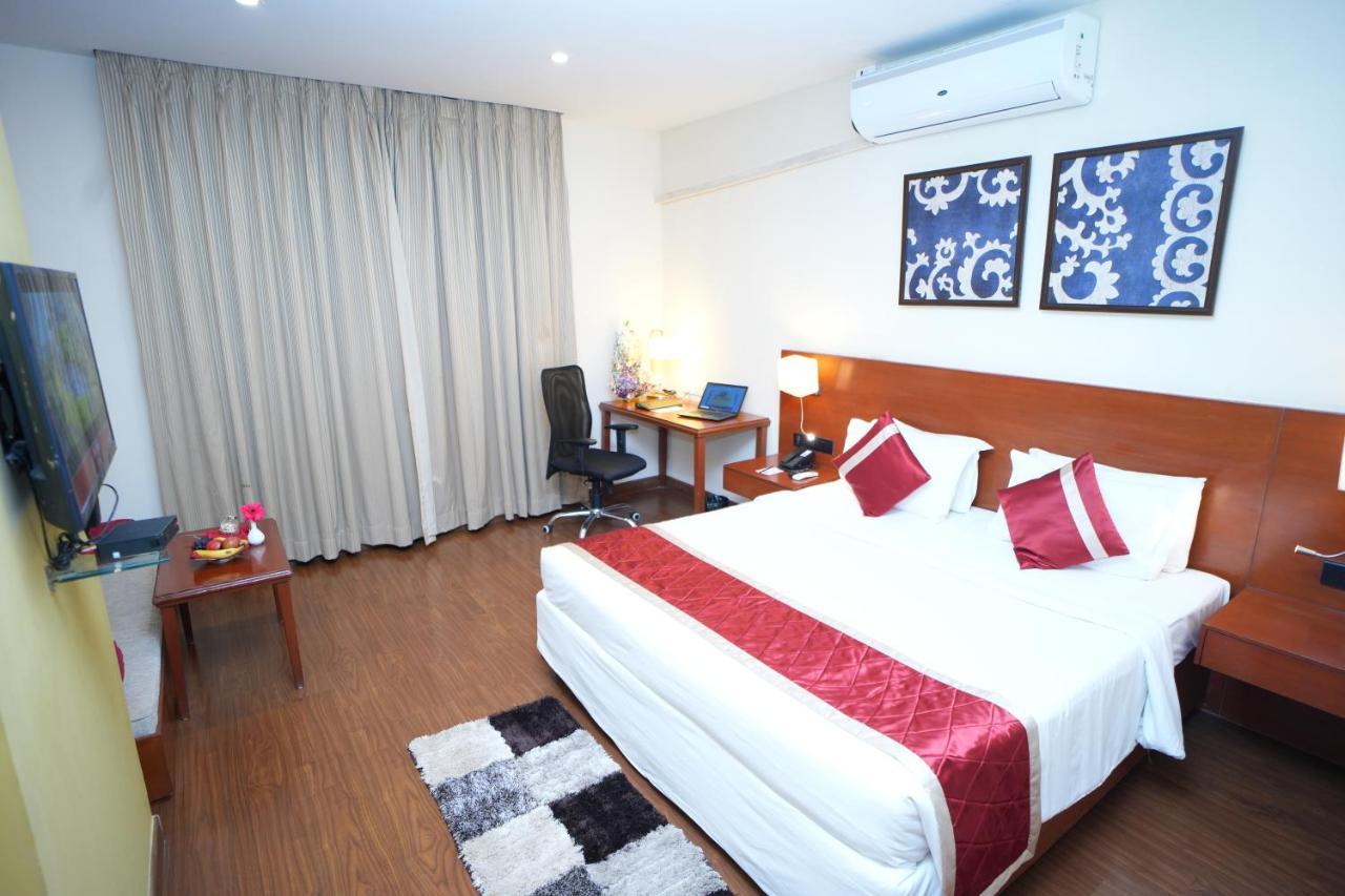 The Altruist Business Hotel Hitech Hyderabad Exterior foto