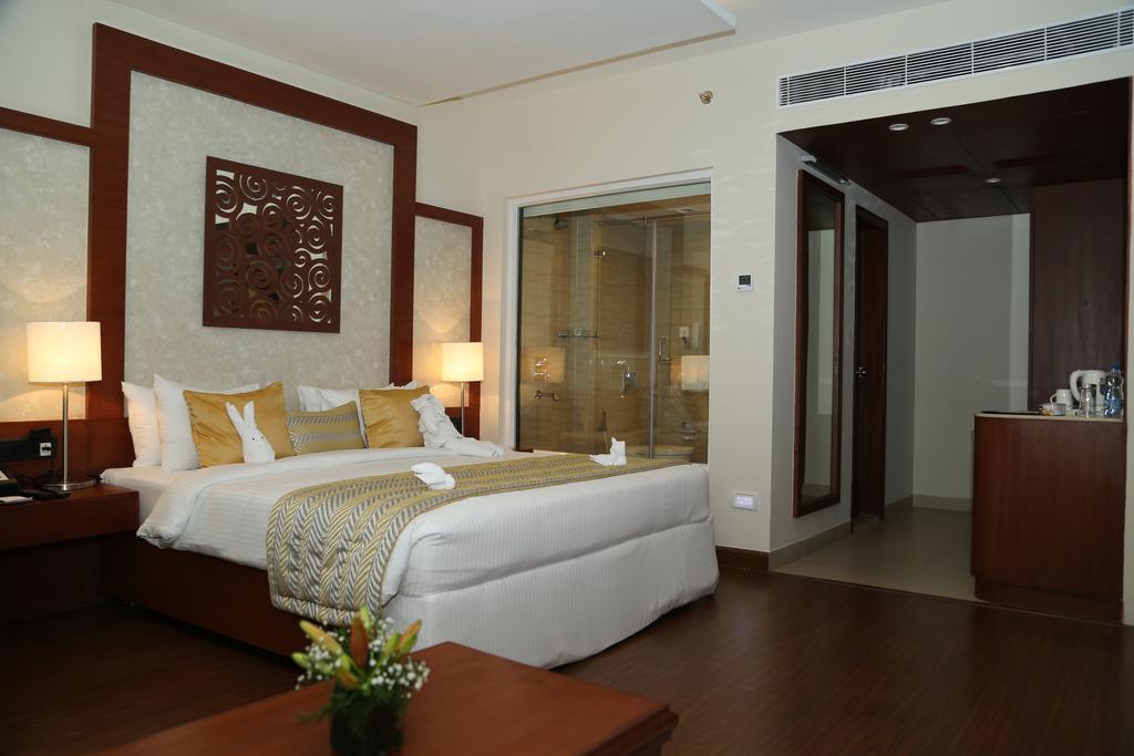 The Altruist Business Hotel Hitech Hyderabad Exterior foto
