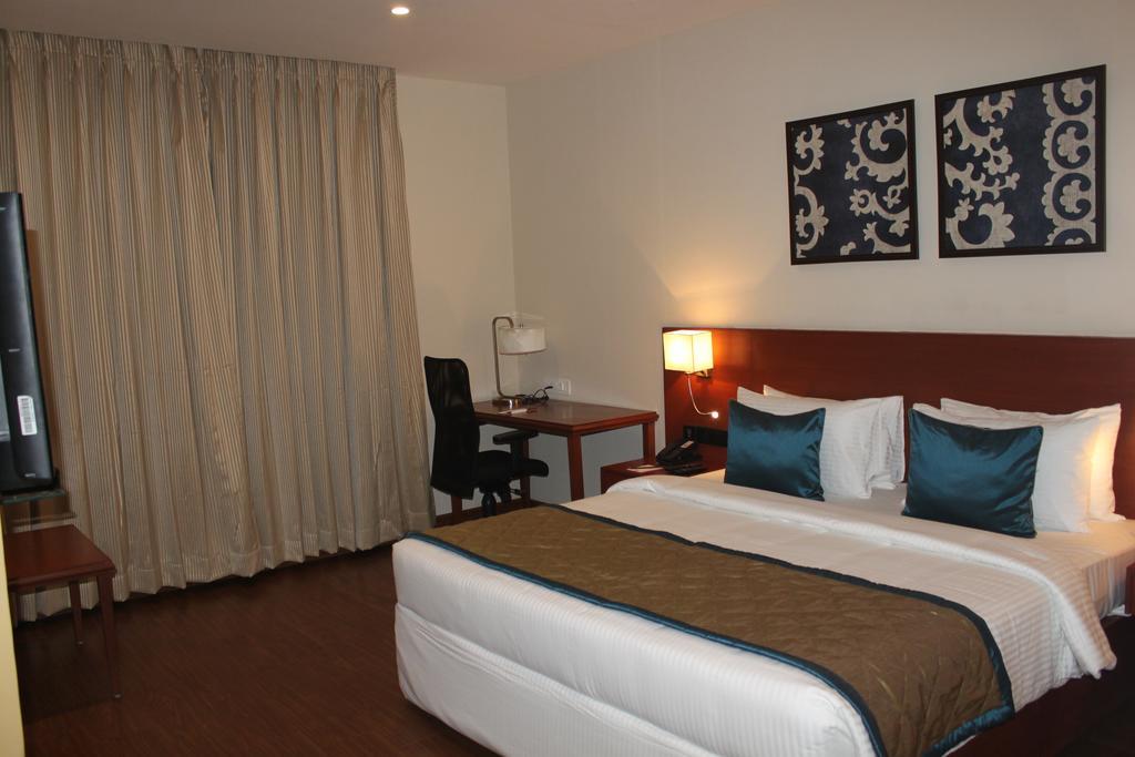 The Altruist Business Hotel Hitech Hyderabad Habitación foto